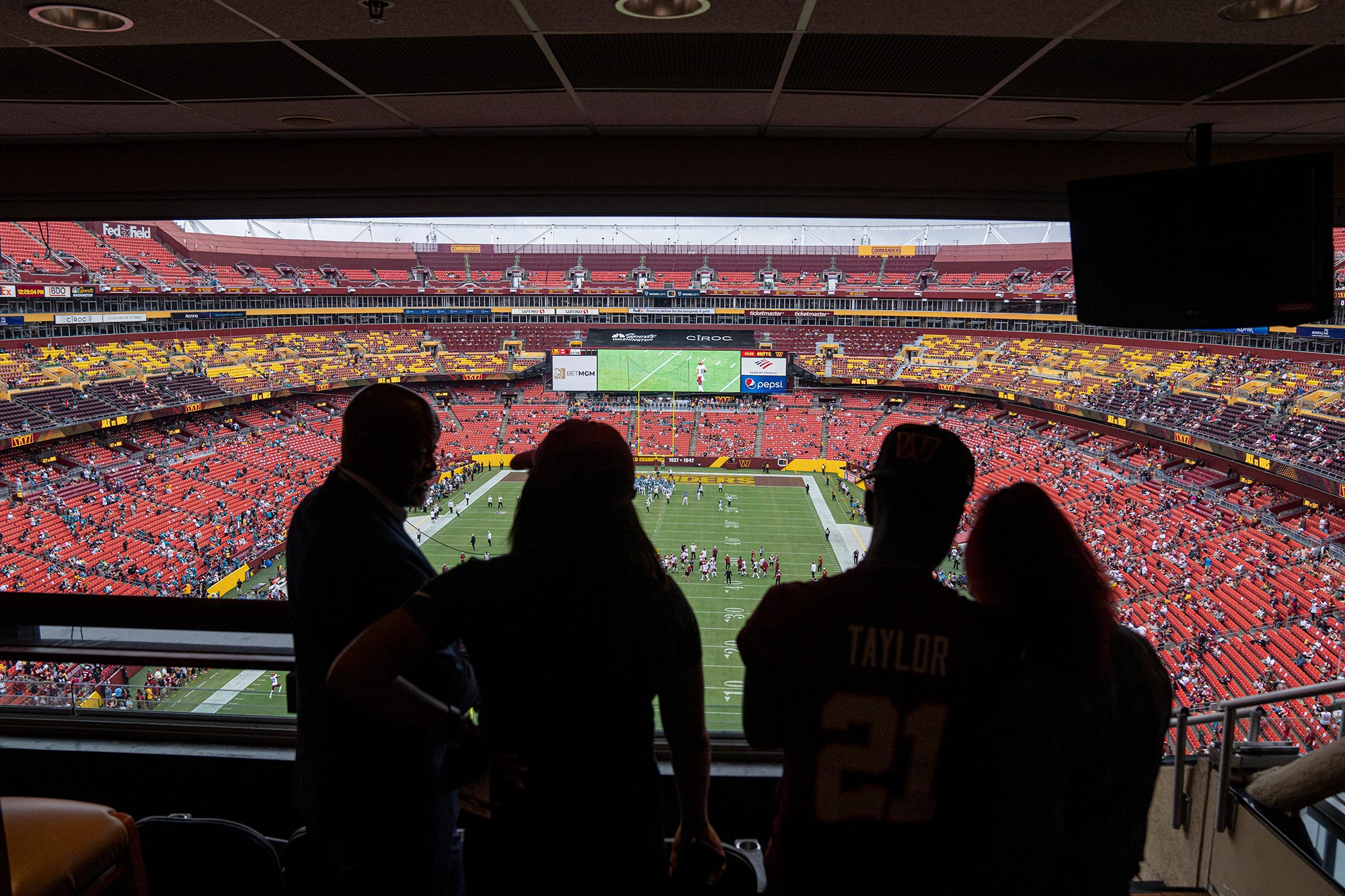 NWS Loge View
